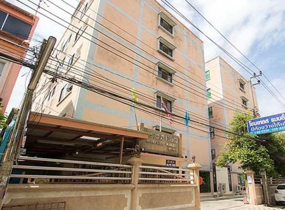 Homeplace Residence Bangkok Exterior photo